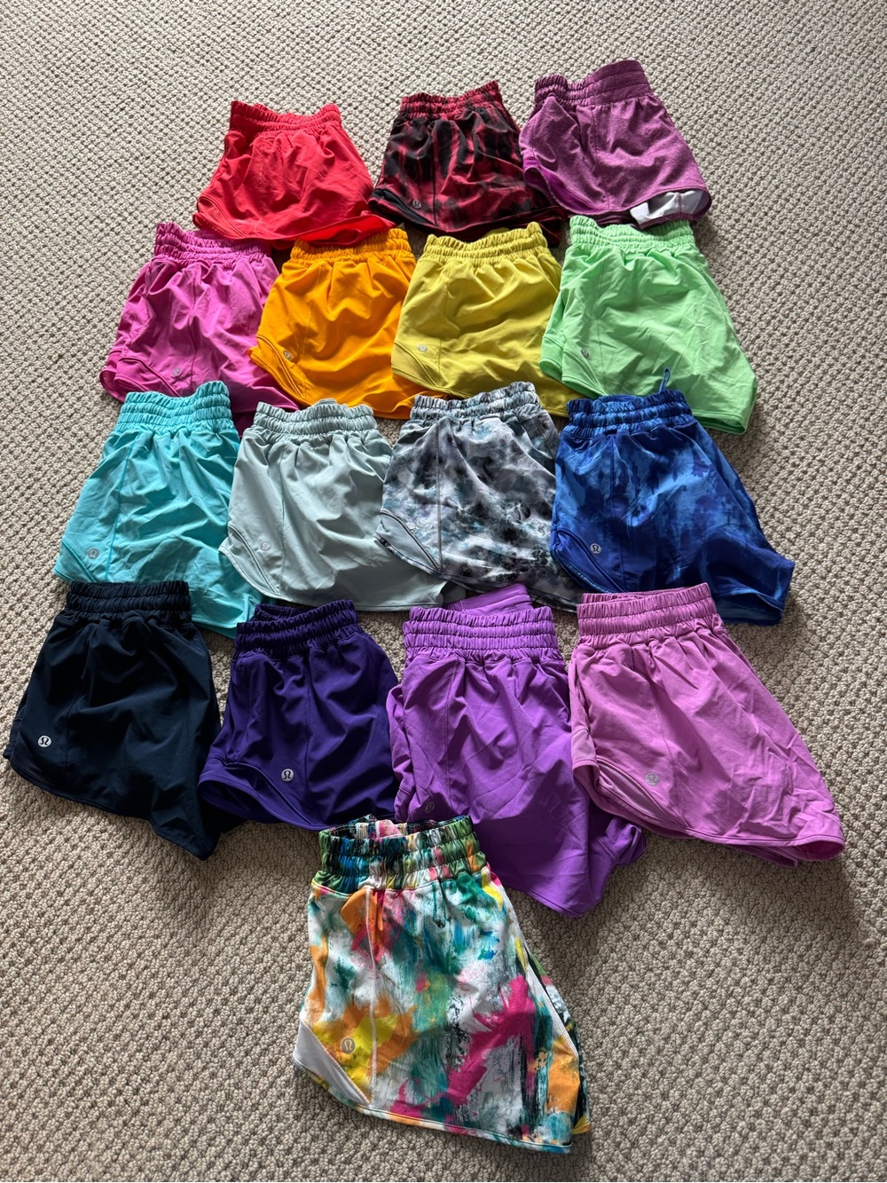 INSANE LULULEMON HOTTY HOT SHORT BUNDLE!!!!